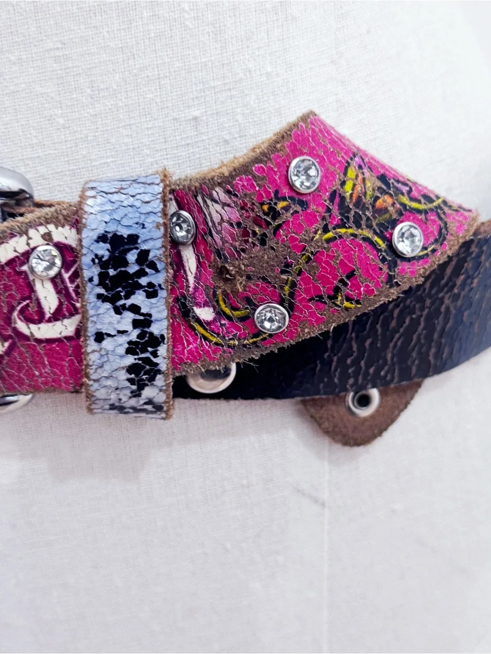 Vtg Ed Hardy Rocker Roses Crystal Studded Leather Belt XL